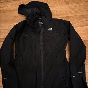 The North Face Women's Black HyVent Rain Jacket